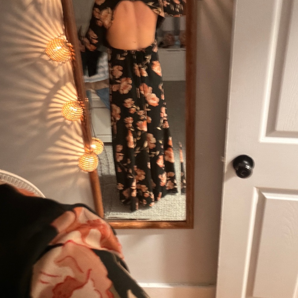Love Like Summer x Billabong Black Floral Long Sleeve Maxi Dress Small - Picture 2 of 8